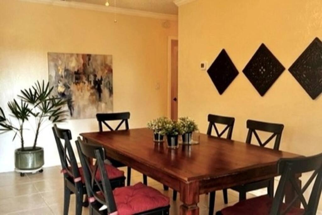 House Close To Downtown, Airport, Raymond James Stadium, And Many More Places Tampa Bagian luar foto