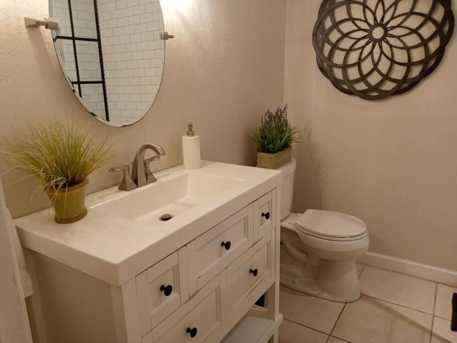 House Close To Downtown, Airport, Raymond James Stadium, And Many More Places Tampa Bagian luar foto